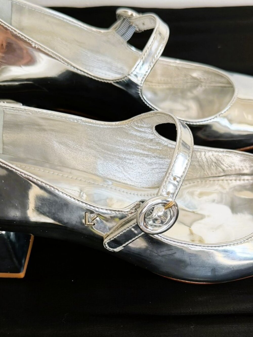 Larroudé Blair Block Heels in Silver Specchio Sz 6.5 handmade in Brazil - Picture 7 of 10